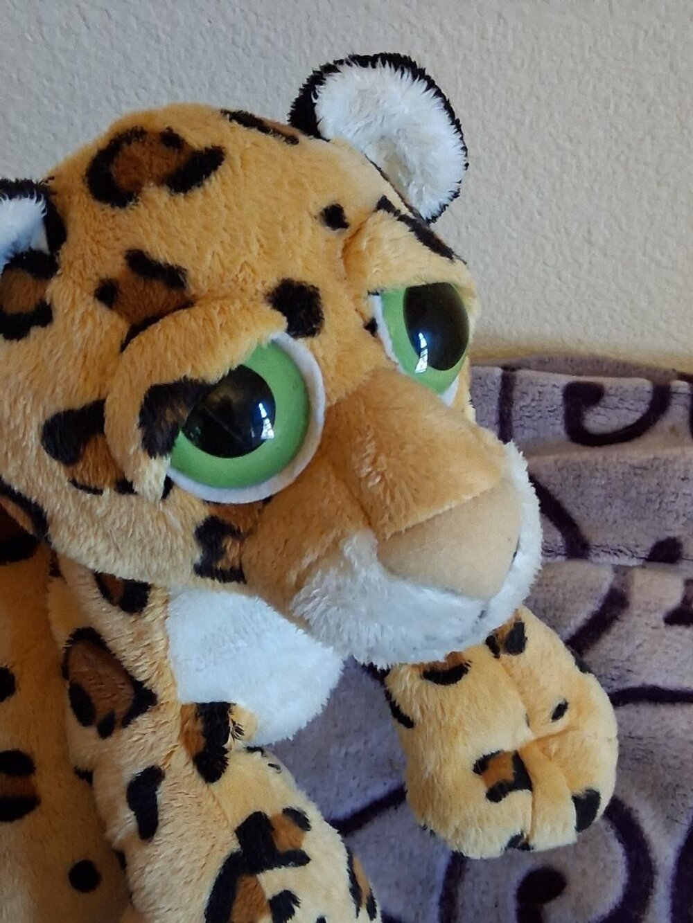 VTG 1994 Petting Zoo Plush Stuffed Animal Baby Leopard Cheetah Big sad eyes